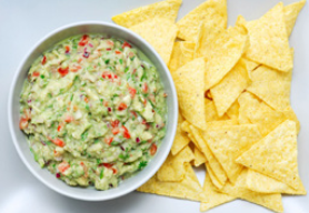 Corn chips & guacomole